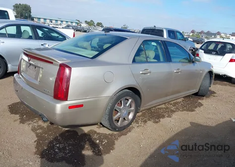 2005 Cadillac Sts V6 z USA, uszkodzony, nr VIN 1G6DW677250184132